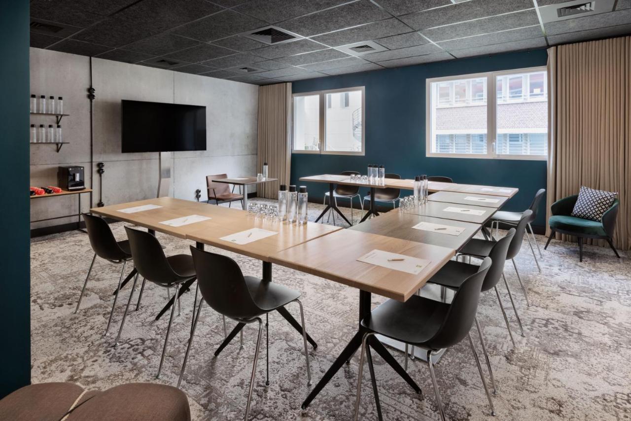 Ibis Styles Centre Hotel 3*
